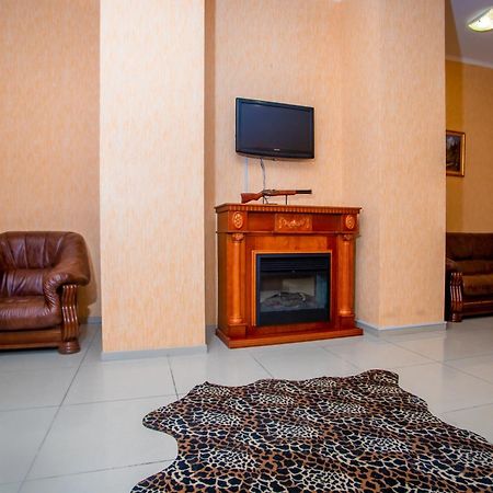 Отель Корона Dnipro Camera foto